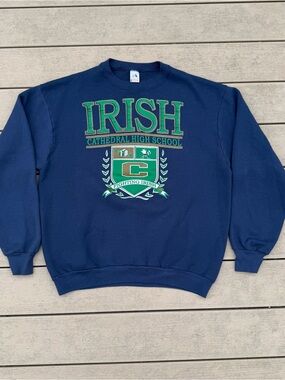Fruit of the Loom Cathedral Fighting Irish Crew Sweatshirt Mens XL Made in USA